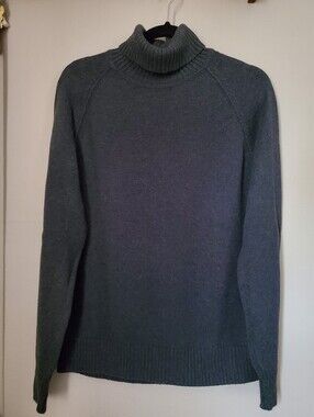 Women's Charcoal Gray Turtle Neck Sweater